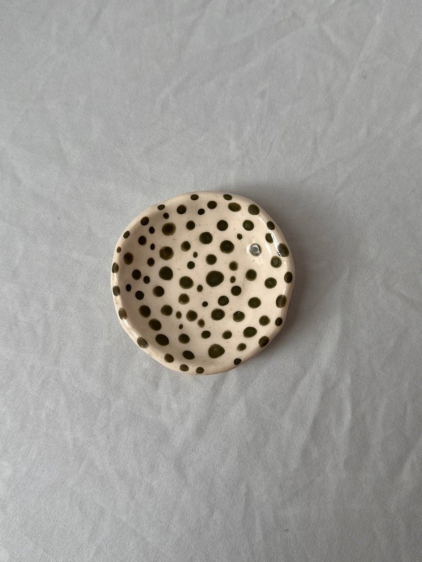 polka dot dish